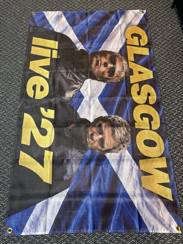 Oasis flag reunion tour - oasis,