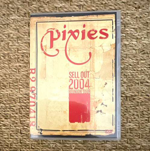Pixies sell out 2004 reunion - -,